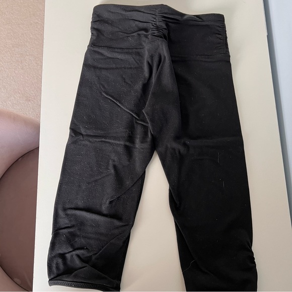 Lululemon cropped leggings - Picture 3 of 6